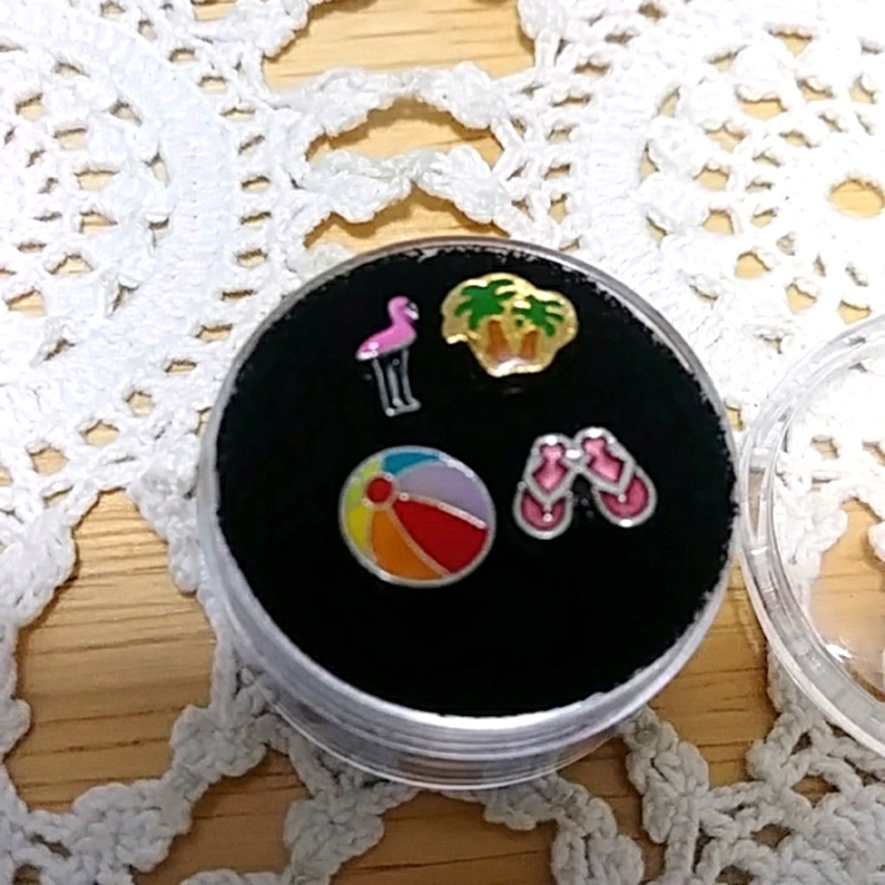 Floating Jewelry Charms, miniatures for floating jewelry lockets